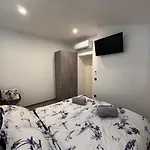 Cityview Retreat Apartment