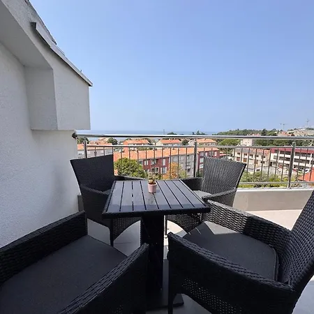 아파트 Cityview Retreat *